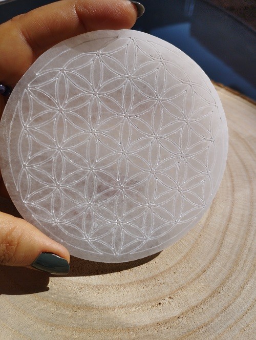 PLACA SELENITA REDONDA FLOR DE LA VIDA