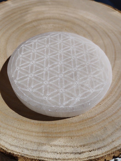 PLACA SELENITA REDONDA FLOR DE LA VIDA