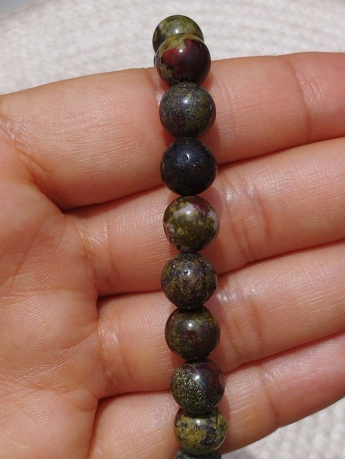 PULSERA FUCSITA CON RUBÍ 8 MM