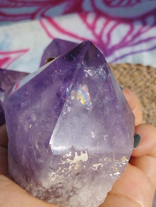 PUNTA MAESTRA ARCOIRIS DE AMATISTA SEMIPULIDA MOD.2