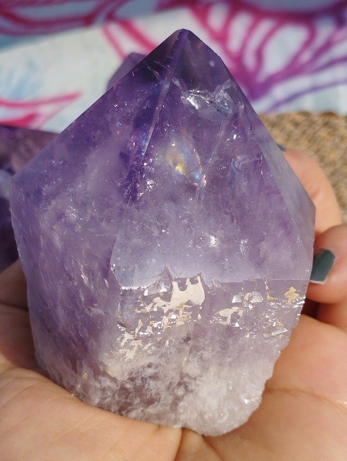 PUNTA MAESTRA ARCOIRIS DE AMATISTA SEMIPULIDA MOD.2