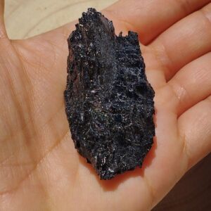 TURMALINA NEGRA EN BRUTO