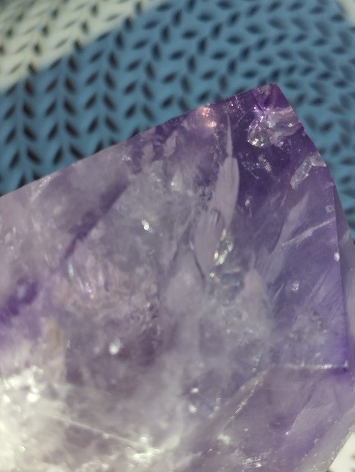 PUNTA MAESTRA ARCOIRIS DE AMATISTA SEMIPULIDA MOD.7