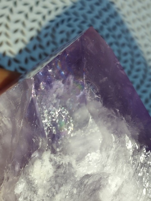 PUNTA MAESTRA ARCOIRIS DE AMATISTA SEMIPULIDA MOD.7