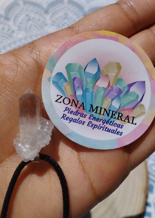 COLGANTE PUNTA MAESTRA ABUNDANCIA DE CUARZO