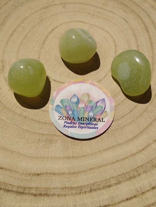 JADE VERDE RODADO MEDIANO