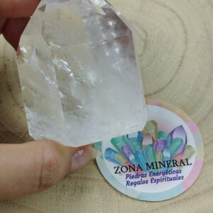 PUNTA MAESTRA ARCOIRIS DE CUARZO BLANCO PULIDA